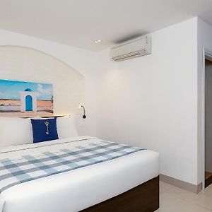 Zimmer mit Kingsize-Bett